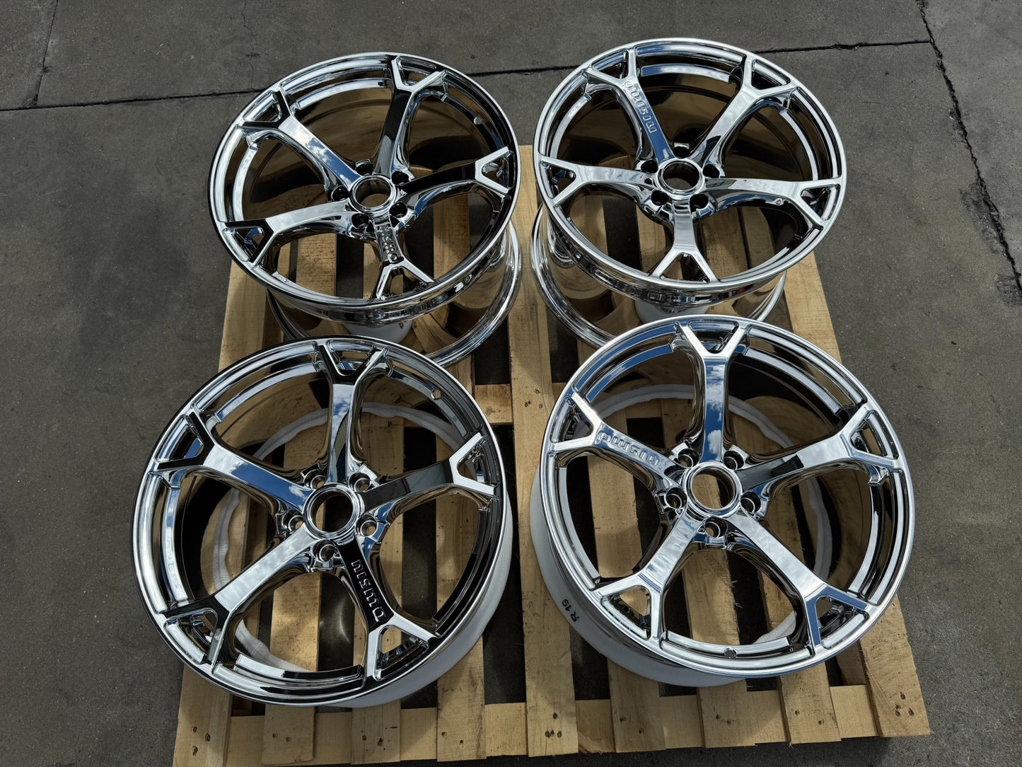 Fully Forged Custom Wheels – 1, 2 & 3 Piece Designs